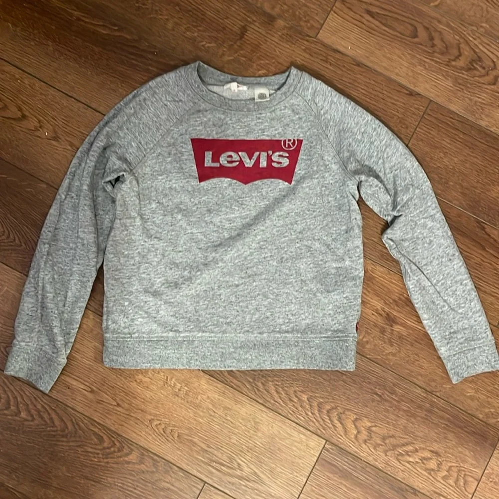 Levis sweater top - Picture 1 of 5